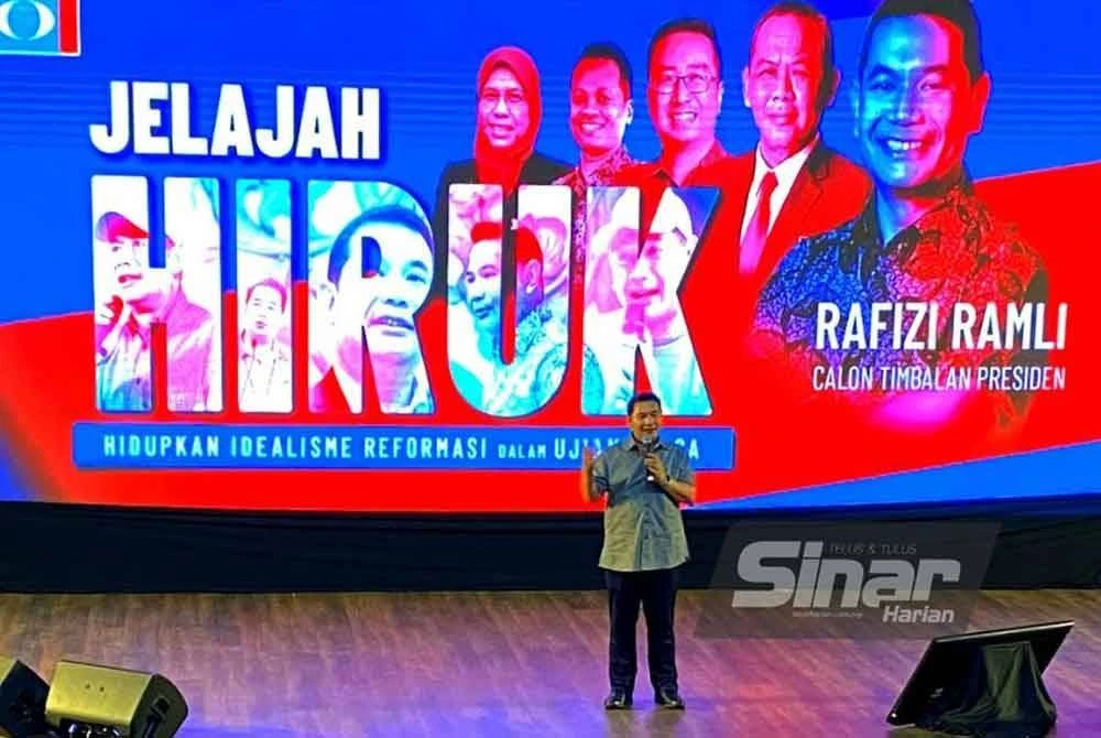 Kekalahan Rafizi Ramli dalam pemilihan Timbalan Presiden PKR semalam adalah satu mesej yang sangat kuat daripada akar umbi terhadap kepimpinan yang dilihat terlalu jauh dari realiti di bawah.