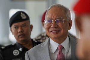 Tindakan Dato’ Seri Najib Tun Razak memfailkan permohonan komital terhadap bekas Peguam Negara, Tan Sri Ahmad Terrirudin Mohd Salleh, perlu dinilai secara objektif sebagai satu langkah sah di sisi undang-undang untuk mempertahankan integriti sistem kehakiman serta menuntut keadilan terhadap isu titah adendum Yang di-Pertuan Agong.